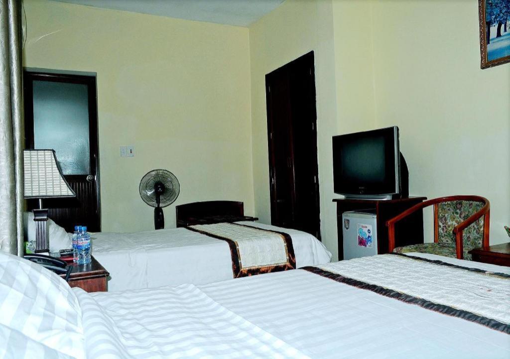 Hai Au Hotel Hai Phong Exterior foto